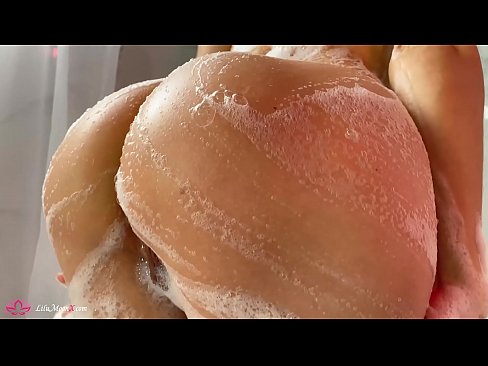 ❤️ 갈색 머리 자위 여자 가 진동 하기 강렬한 오르가즘 에 샤워기 창녀 우리 ko.pinkporno.ru ❌❤