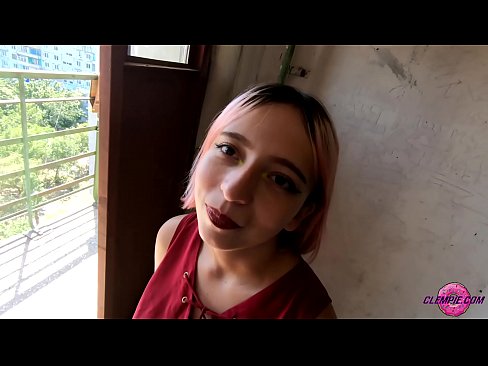 ❤️ 학생 관능적 인 짜증 아웃백에서 낯선 사람 얼굴에 정액 창녀 우리 ko.pinkporno.ru ❌❤